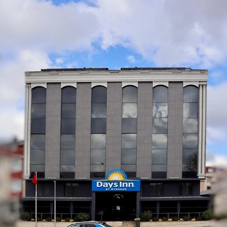 Days Inn By Wyndham Istanbul Arnavutkoy 외부 사진