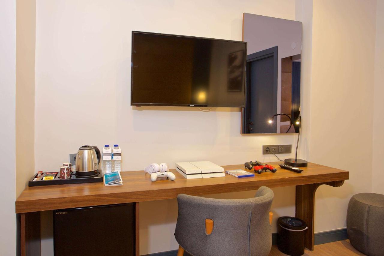 Days Inn By Wyndham Istanbul Arnavutkoy 외부 사진