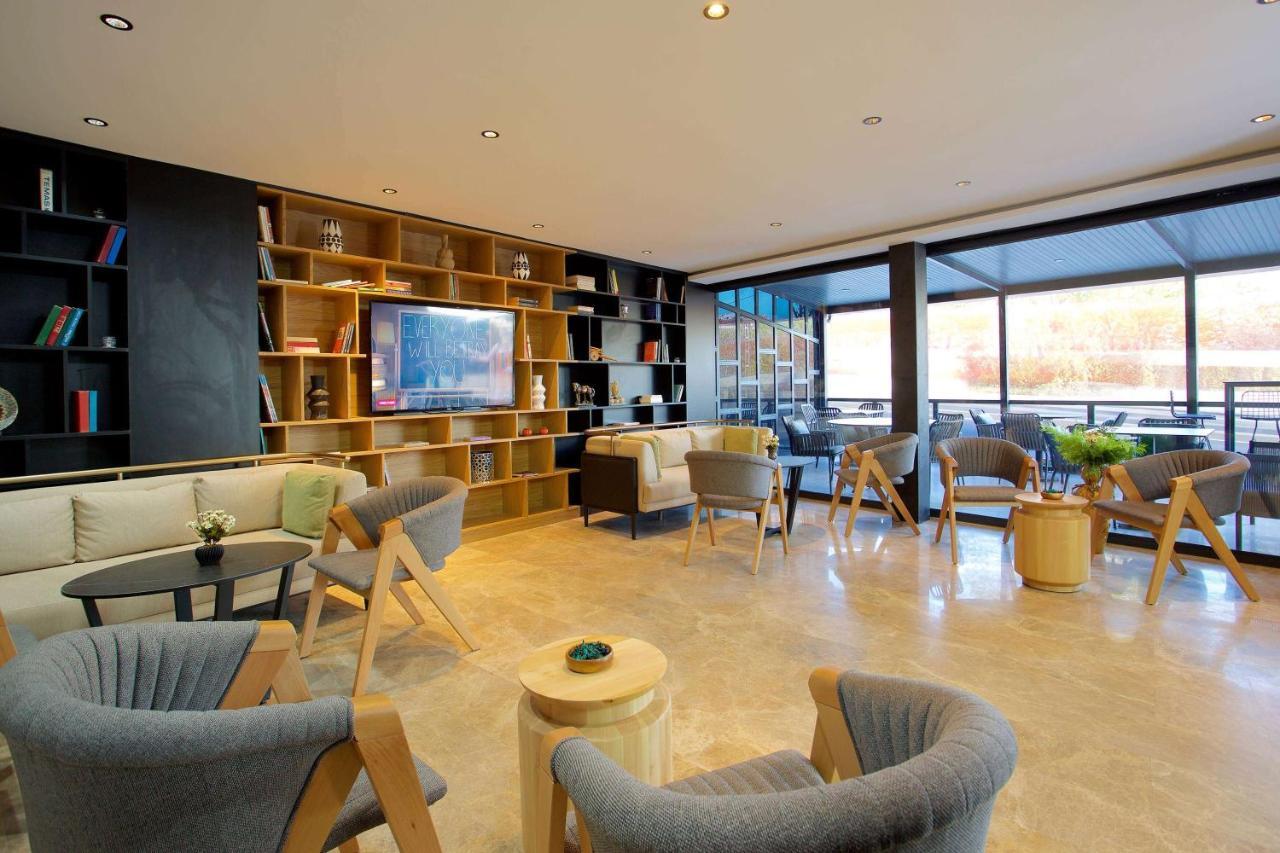 Days Inn By Wyndham Istanbul Arnavutkoy 외부 사진