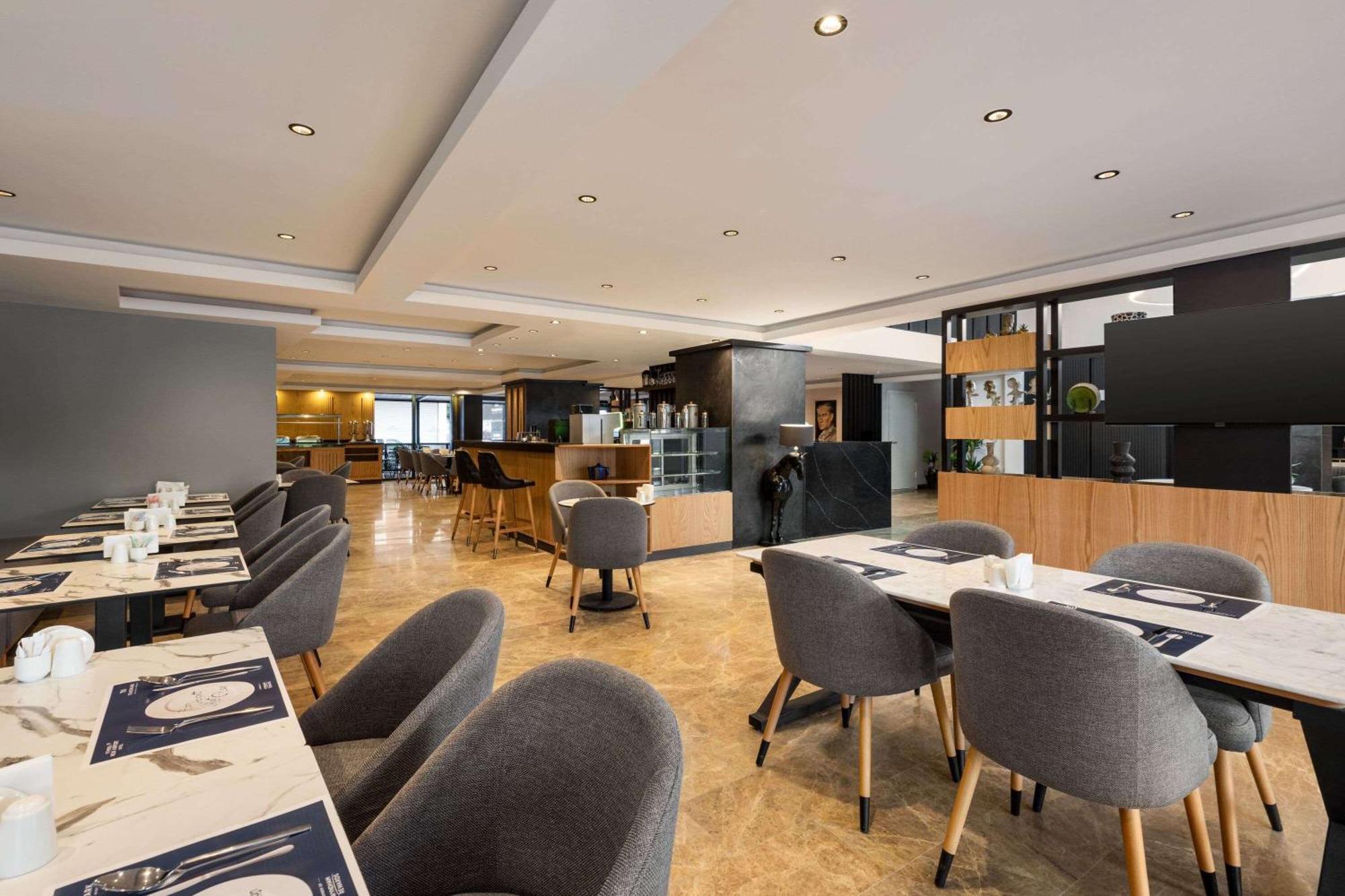 Days Inn By Wyndham Istanbul Arnavutkoy 외부 사진